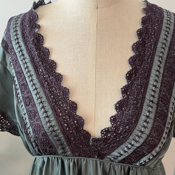 Stunning Vintage CHRISTIAN DIOR MISS DIOR Sage Green/Plum Sateen & Lace Nightgow - Picture 3 of 9